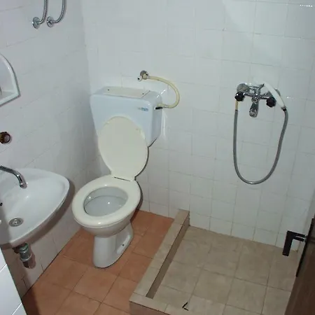 Mirca 262b Daire Lovište